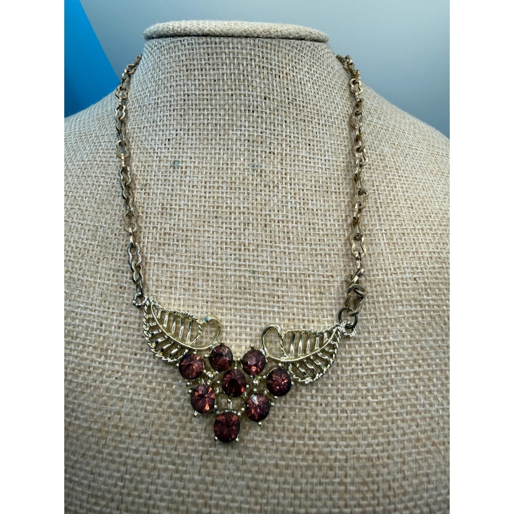 Vintage Gold Tone Purple Rhinestone Leaf Bib Necklace Fold Over Clasp 16 Inch